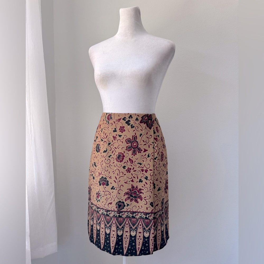Vintage Y2K Mixit Tan, Burgundy & Black Floral Print Knee Length Wrap Skirt